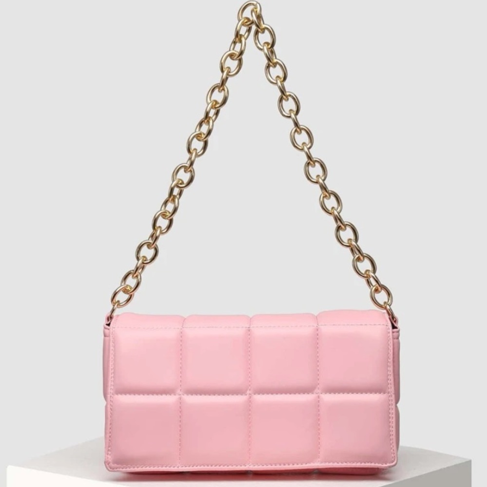 Quilted chain flap square bag